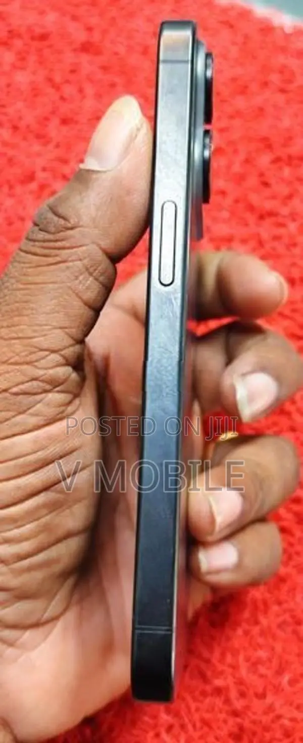 Apple iPhone 15 Pro 256GB (Used)