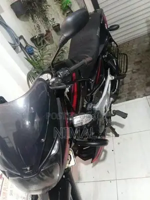 Bajaj Pulsar 180 2007