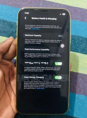 Apple iPhone 11 (Used)