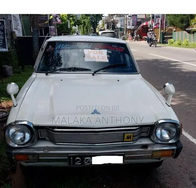 Mitsubishi Lancer 1990
