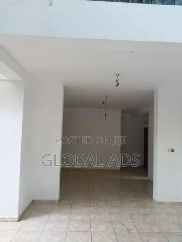 Upstair House For Rent in Ganemulla