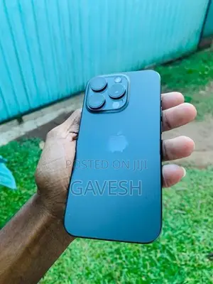 Apple iPhone 15 Pro (Used)