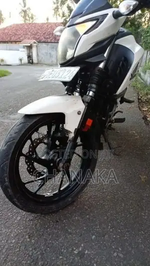 Honda CB Hornet 160R 2016