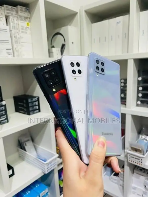 Samsung Galaxy A42 5G 128GB (Used)