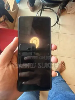 Samsung Galaxy Z Flip 7 (Used)