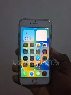 Apple iPhone 8 (Used)