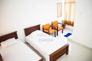 Rent / Bording ROOMs Accommodation/ Hostel For Working Girls In Malabe