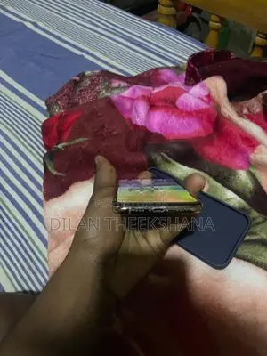 Apple iPhone XS (Used)