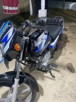 Bajaj CT100 2024