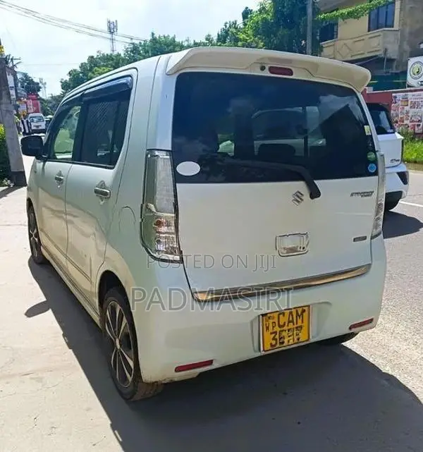 Suzuki Wagon R 2015