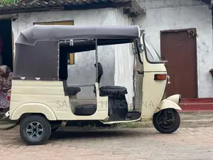 Bajaj RE 1998