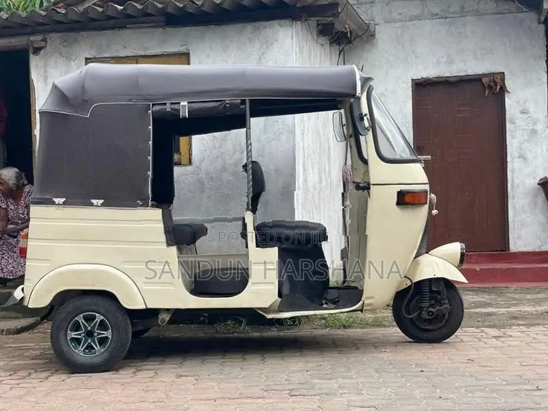 Bajaj RE 1998