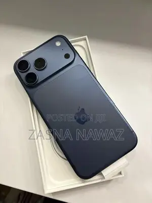 Apple iPhone 17 Pro Max (Used)