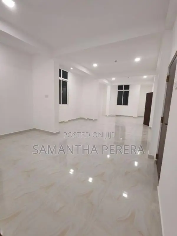 3,200 Sq.Ft Office Space for Rent Pannipitiya