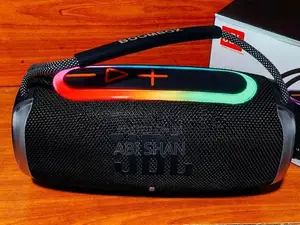 JBL Boombox