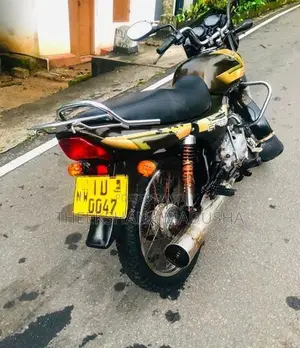 Bajaj CT100 2007