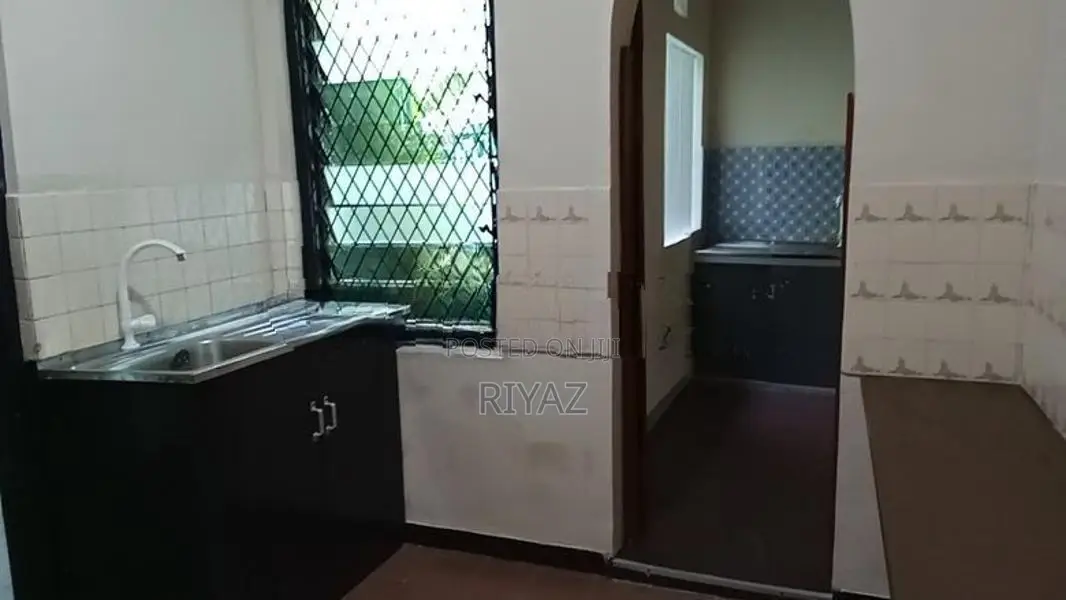 Wellawatte Wa Silva Mawatha Ground Floor House For Lease In Colombo 6