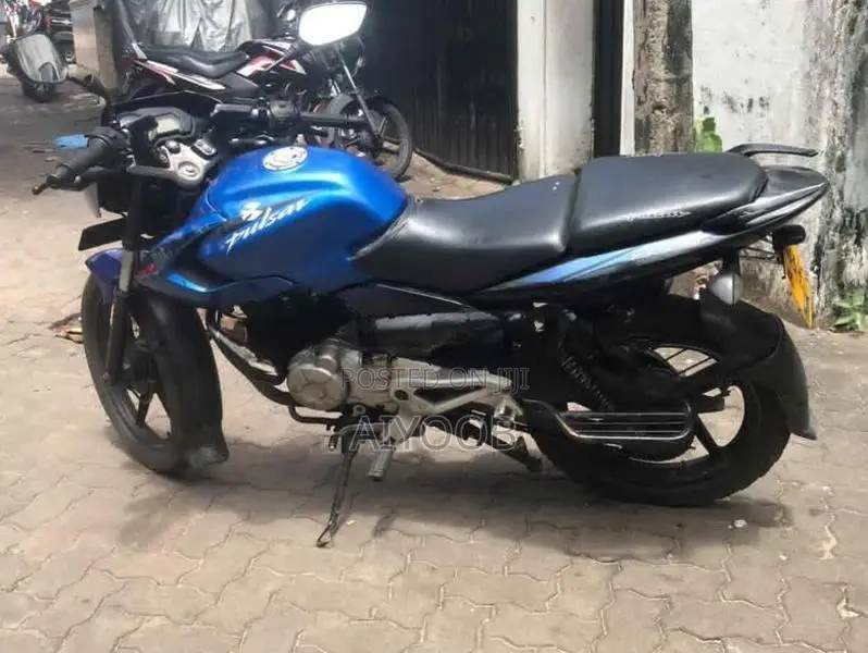 Bajaj Pulsar 135 2015