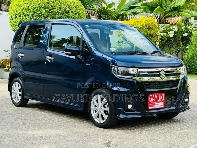 Suzuki Wagon R Custom Z 2023