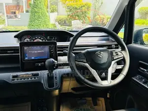 Suzuki Wagon R Custom Z 2023
