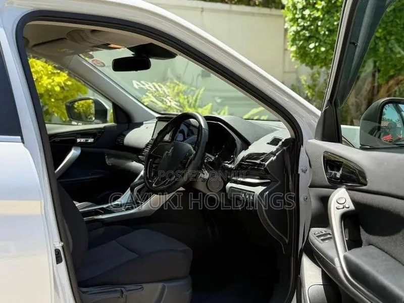 Mitsubishi Eclipse Cross 2023