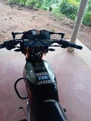 Bajaj CT100 2024