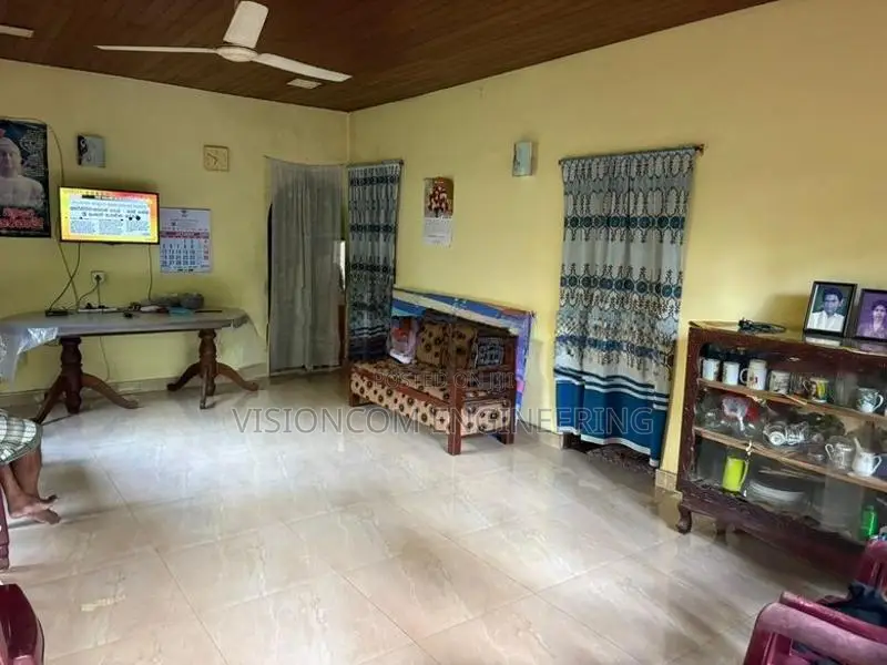 Kadawatha House for Sale