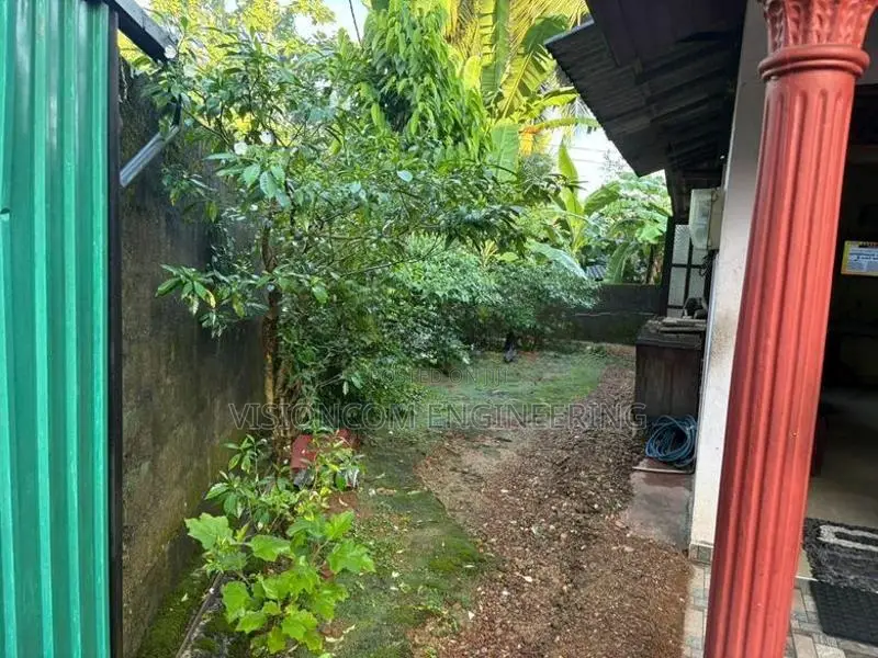 Kadawatha House for Sale