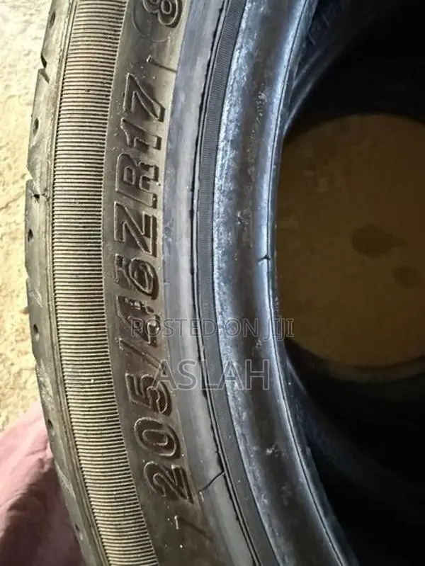 Tyre 205 45 17