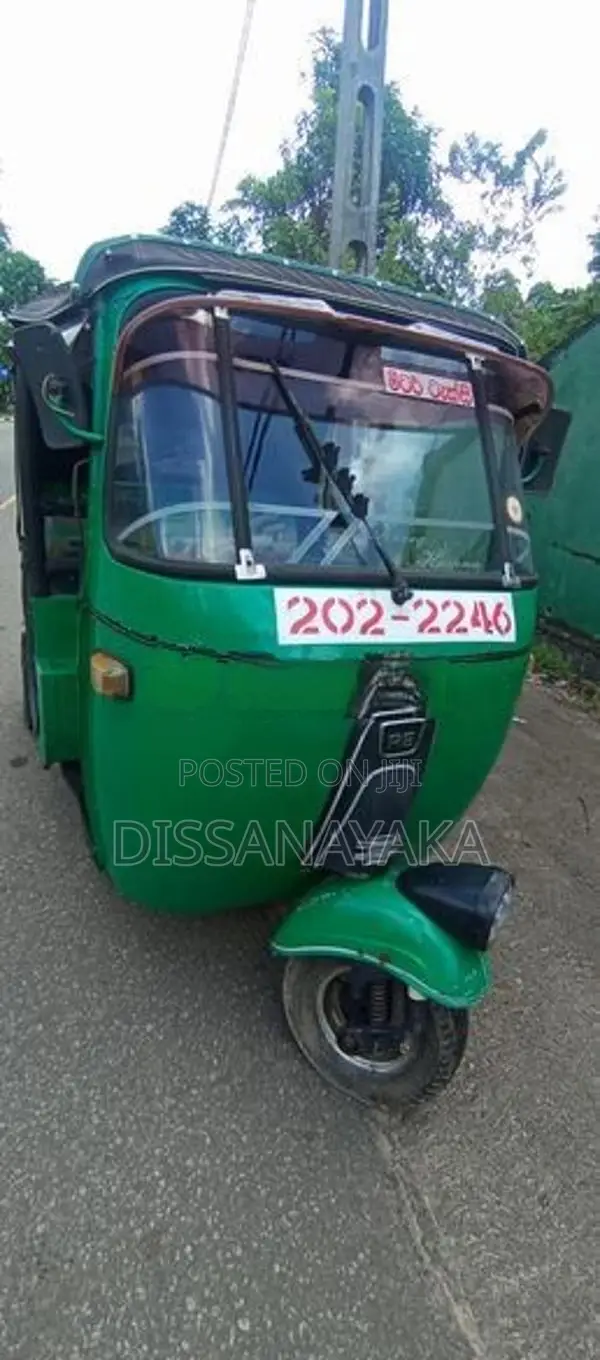 Bajaj RE 1996