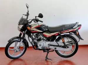 Bajaj CT100 2025