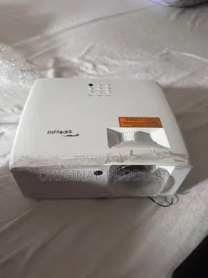 Optoma Lisa 4K Projector UHZ35ST