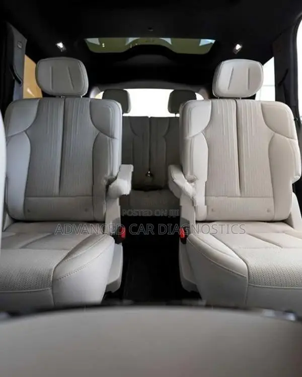 Cadillac VISTIQ 2026