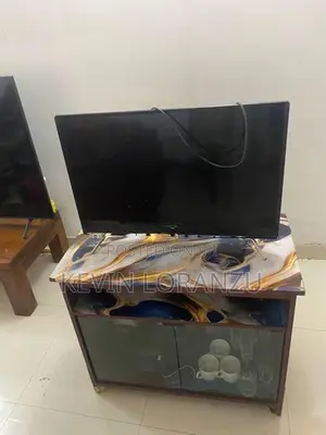Internet Samsung TV ,Stand With A Cabinet