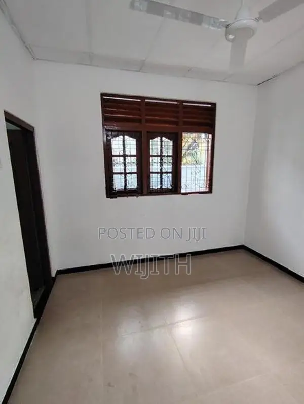 Single House For Sale IN Kottawa Piliyandala Road