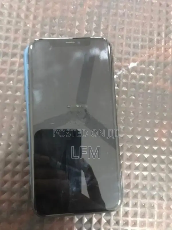 Apple iPhone 11 Pro LL/A (Used)
