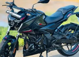 Bajaj Pulsar N160 2025
