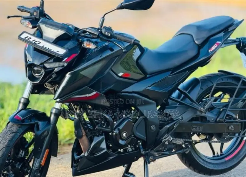 Bajaj Pulsar N160 2025