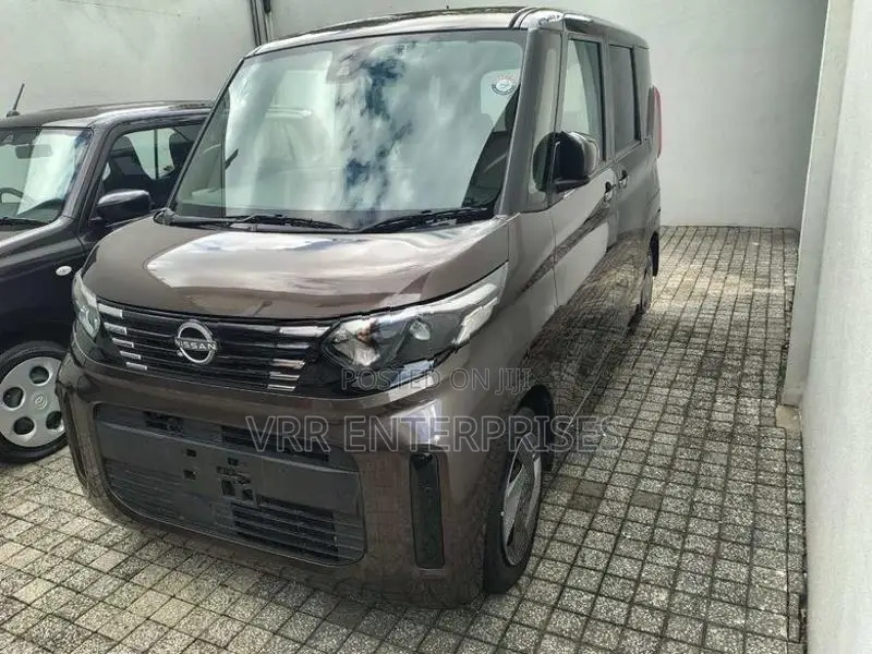 Nissan Roox 2024