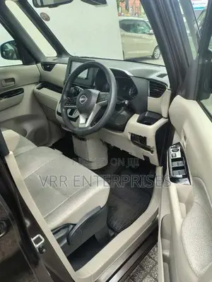 Nissan Roox 2024