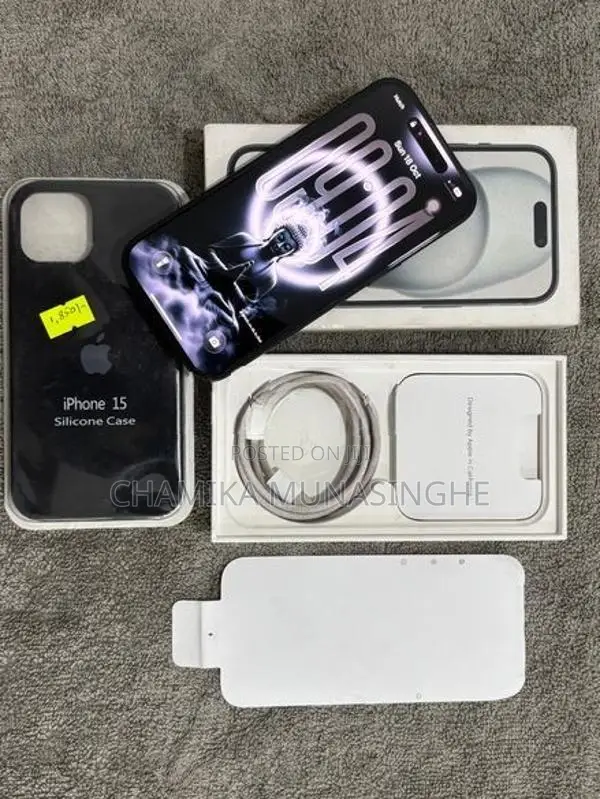 Apple iPhone 15 128GB (Used)