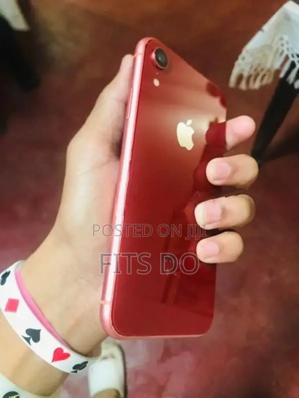 Apple iPhone XR (Used)