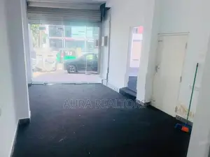 Shop Space For Rent In Colombo 5 ( P-292)