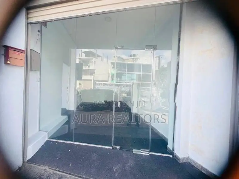 Shop Space For Rent In Colombo 5 ( P-292)