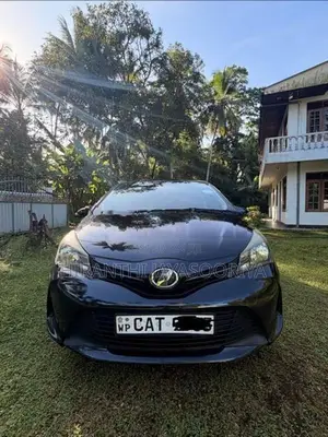 Toyota Vitz 2016