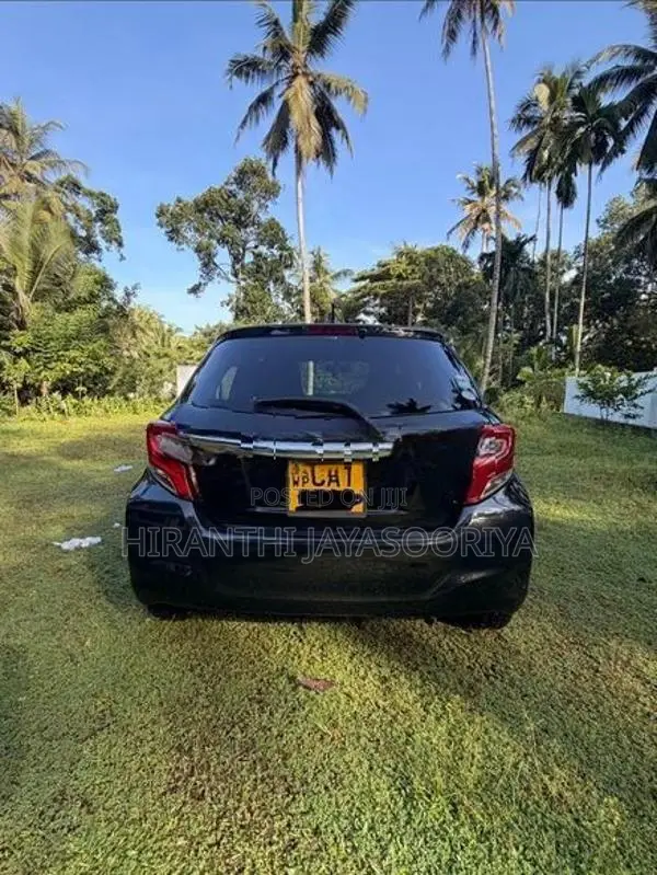 Toyota Vitz 2016
