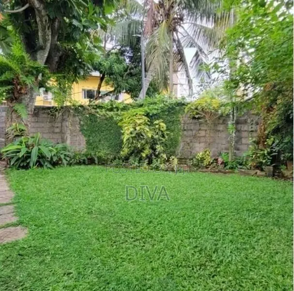 Land for Sale in Kirulapone Co 05