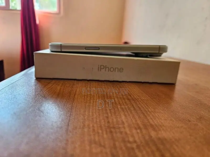 Apple iPhone 17 Pro X/A) (Used)