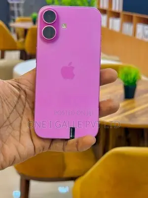 Apple iPhone 16 128GB (Used)
