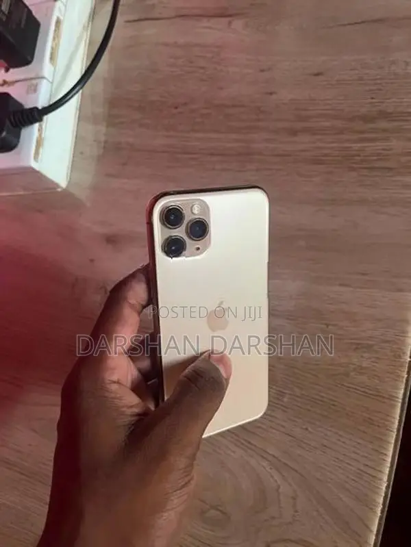 Apple iPhone 11 Pro (Used)